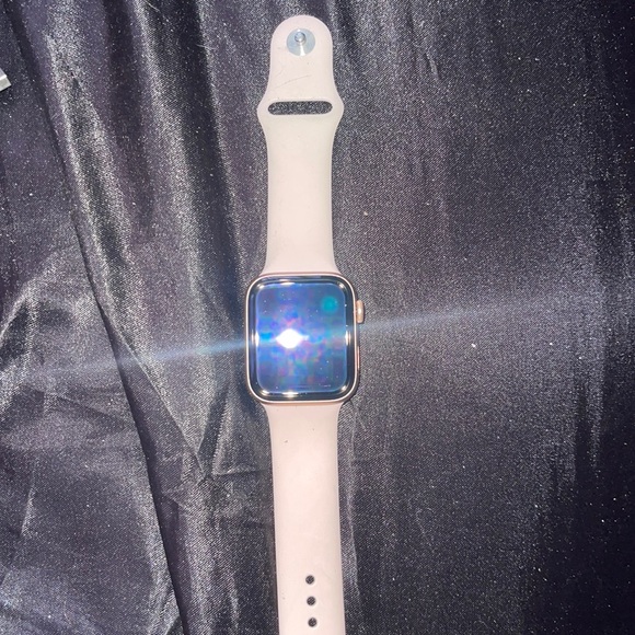 Apple Other - Apple Watch series 5 44 mm rose gold